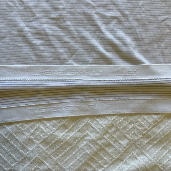 Lululemon Evolution Short Sleeve Polo Slim Fit Mens Large Pinstriped - Picture 7 of 10